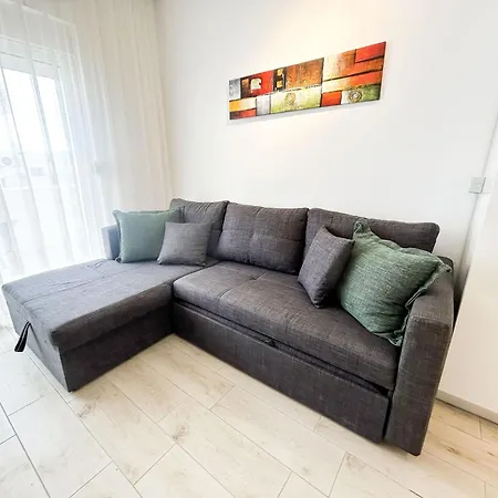 Apartment Supreme 792